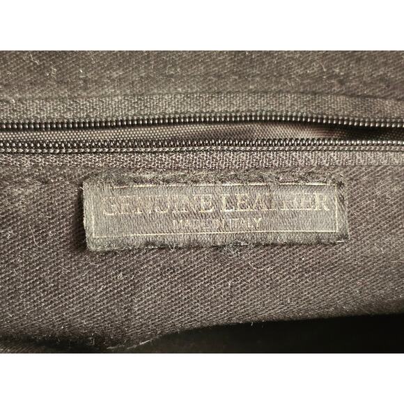 Vera Pelle Red Genuine Italian Leather Purse Zip Closure Gold Stud Detail - Picture 6 of 7